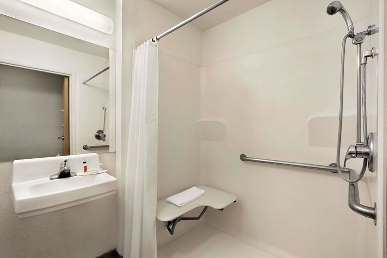 Hotel Travelodge By Wyndham Pecos