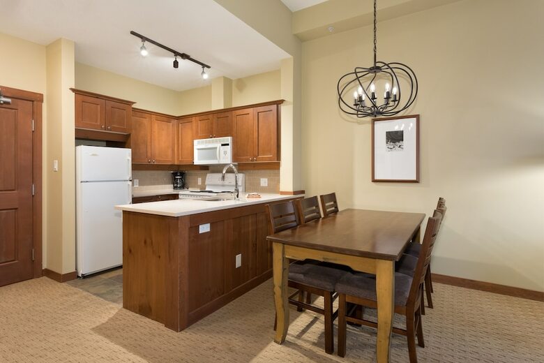 Horstman House By Whistler Premier