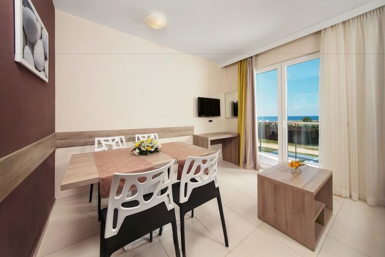 Aparthotel Apartments Sol Katoro For Plava Laguna