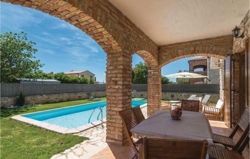 Holiday Home Cabrunici