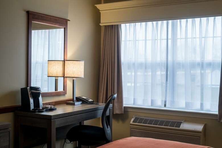 Hotel Amsterdam Inn & Suites Moncton
