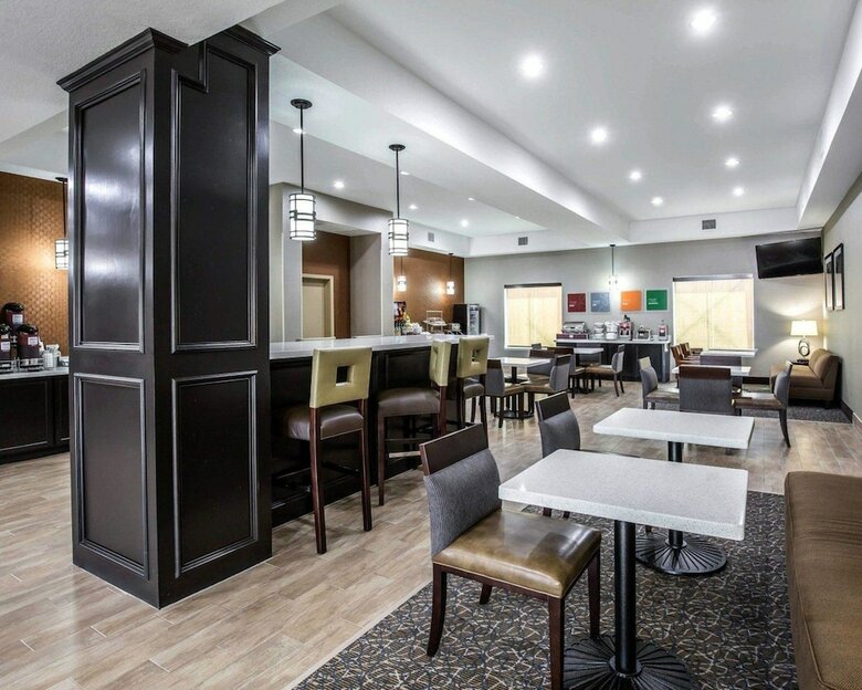 Hotel Comfort Suites Northwest - Cy - Fair