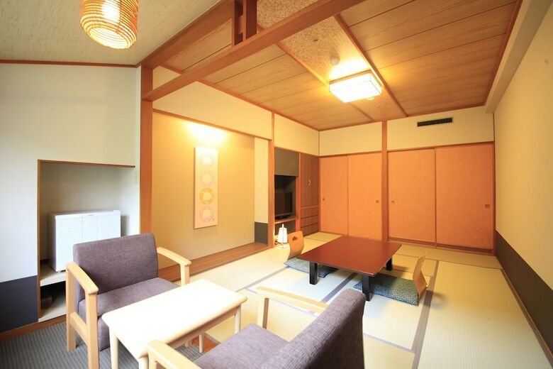 Hotel Mahoroba