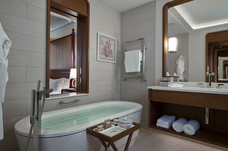 Hotel Regent Porto Montenegro