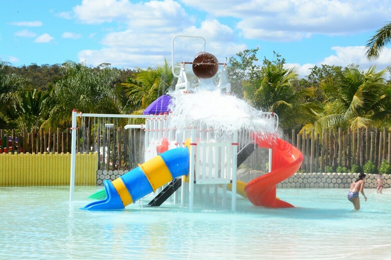 Lagoa Quente Hotel