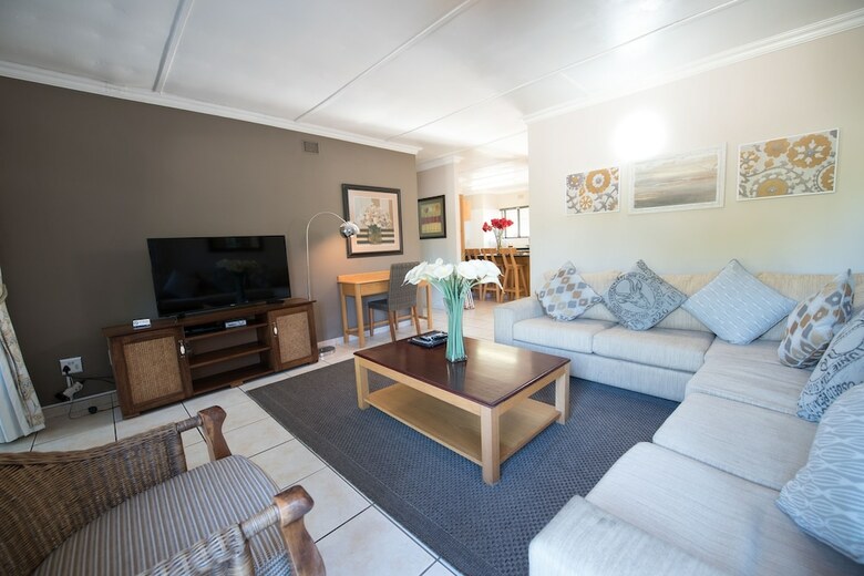 Apartamentos First Group Lake View Cabanas
