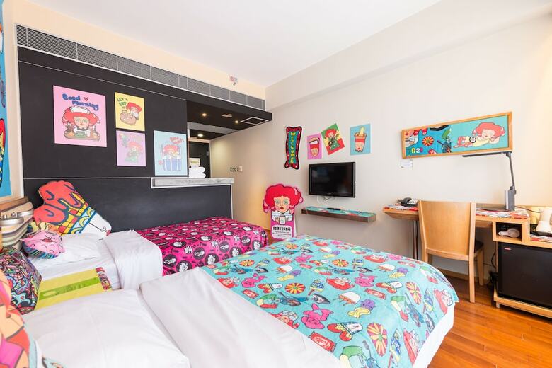 Hotel Y Loft Youth Square