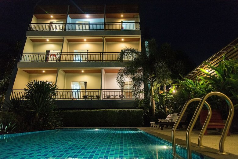 Hotel Phuket Jula Place