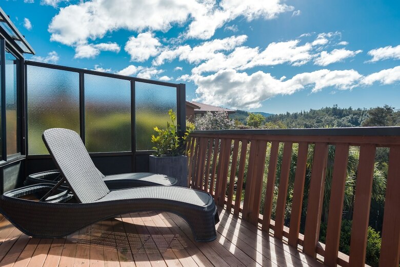 Hotel Kimi Ora Eco Resort