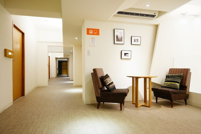Papersun Hotel