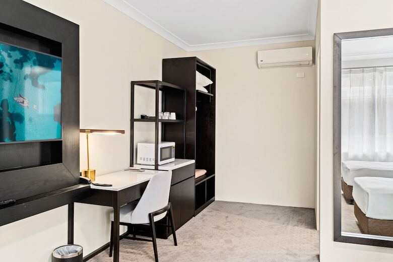 Motel Wm Hotel Bankstown