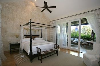 Hotel Casa Colonial Beach & Spa