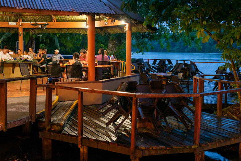 Hotel Laguna Lodge