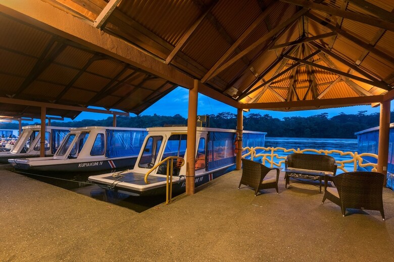 Hotel Laguna Lodge