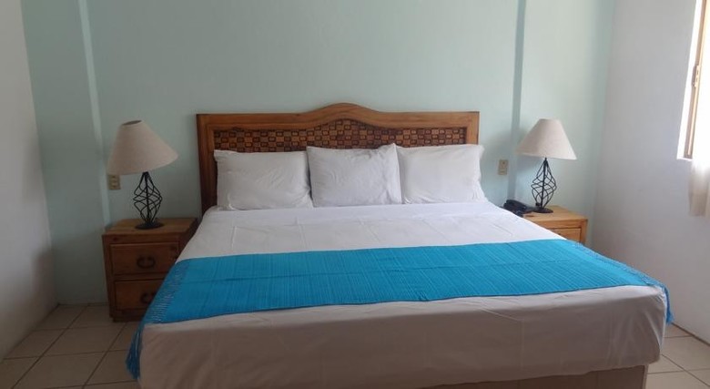 Emperador Vallarta Beachfront Hotel And Suites