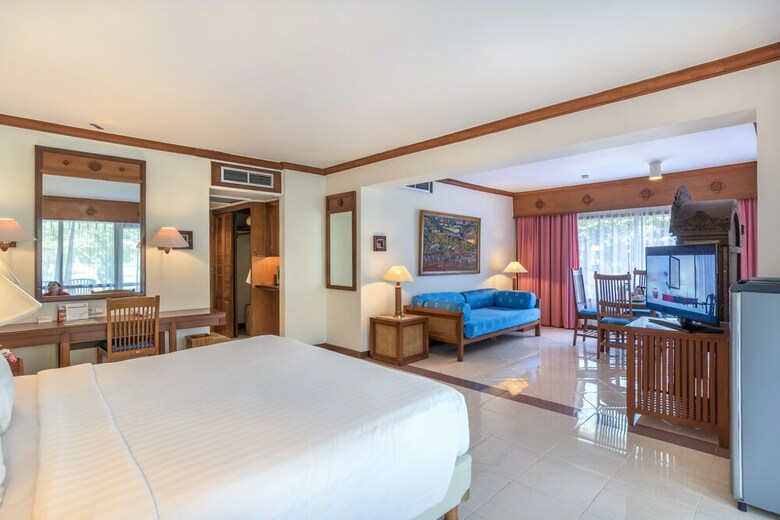Hotel Inna Grand Bali Beach