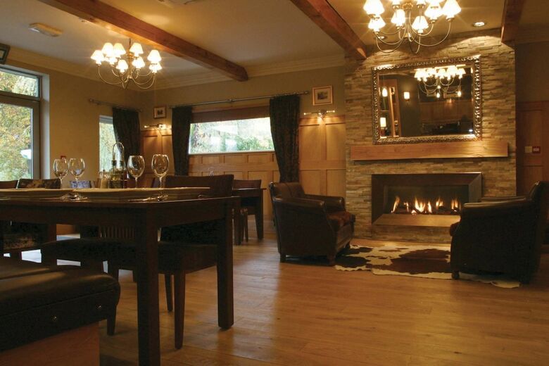 Waterloo Hotel Lodge