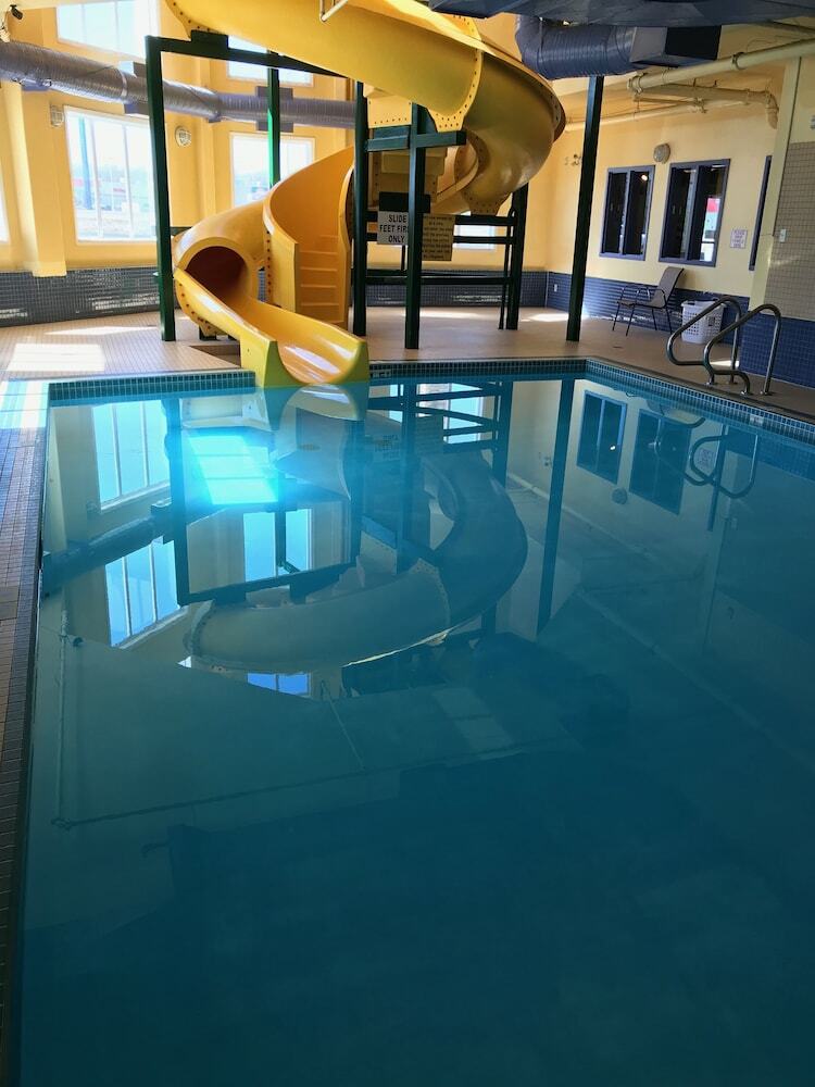 Hotel Super 8 By Wyndham Slave Lake Ab