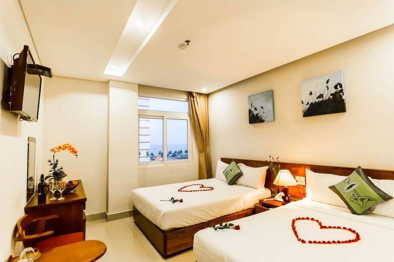 Hotel Suite de Ville Da Nang Beach