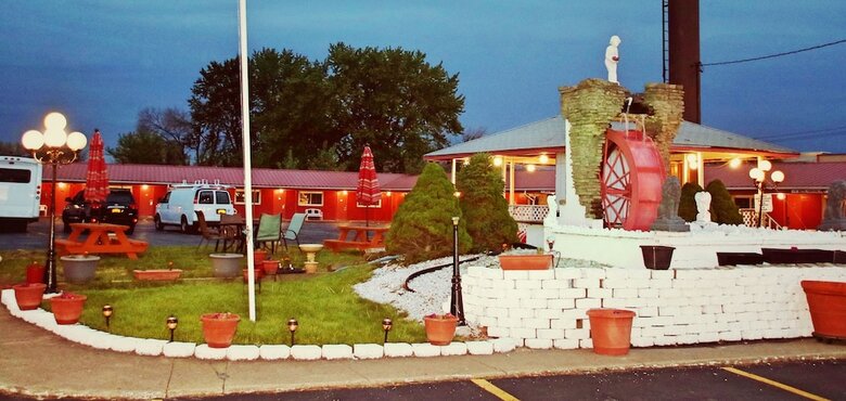 Motel Budget Host Inn Niagara Falls