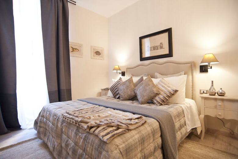 Town House 62