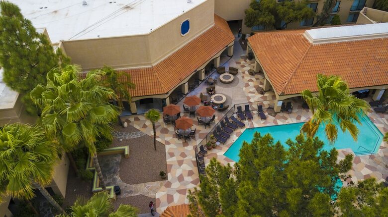 Sheraton Tucson Hotel And Suites