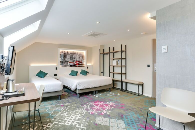 Brit Hotel Caen Nord - M�morial