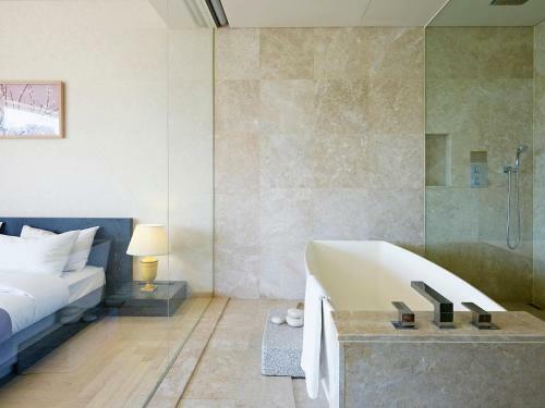 The Suites Hotel Gyeongju