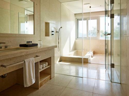 The Suites Hotel Gyeongju