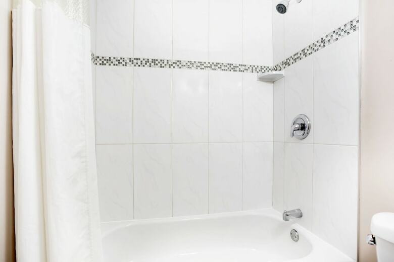 Motel Howard Johnson By Wyndham Downtown Kamloops