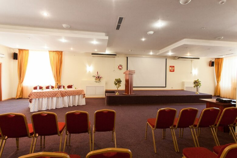 Amaks Safar Hotel