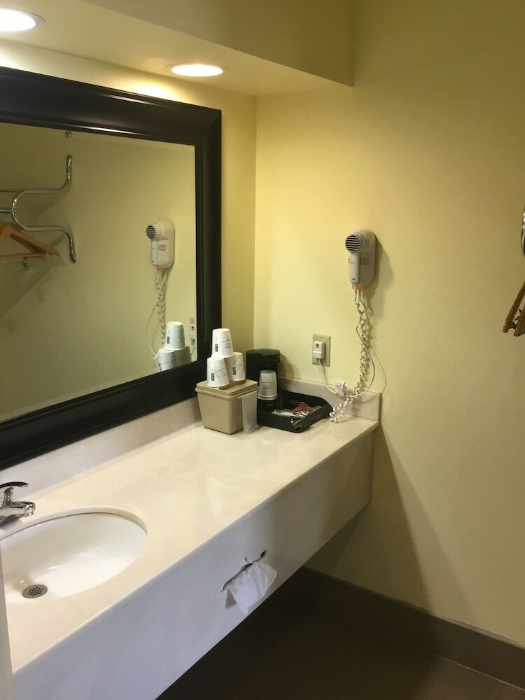 Motel Super 8 By Wyndham Fairfield Tx