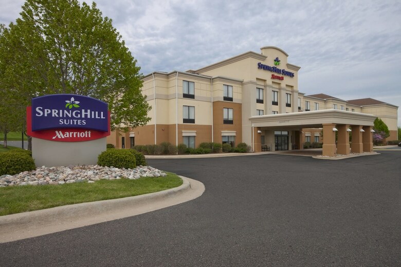 Hotel Springhill Suites By Marriott Grand Rapids North