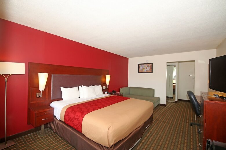 Hotel Econo Lodge Inn & Suites