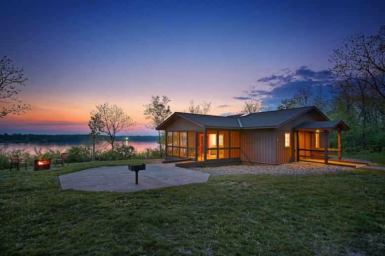 Hotel Deer Creek Lodge & Conference Center