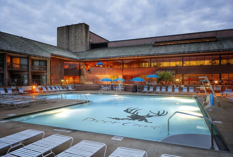 Hotel Deer Creek Lodge & Conference Center