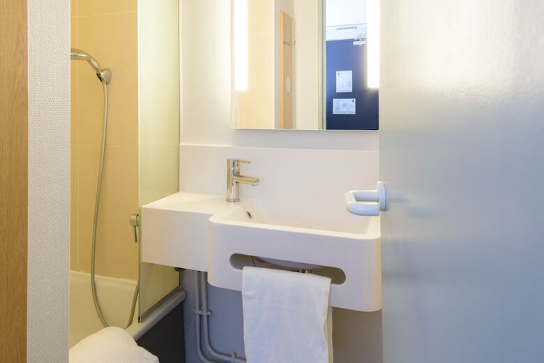 Hotel B&B H�tel Bordeaux M�rignac A�roport