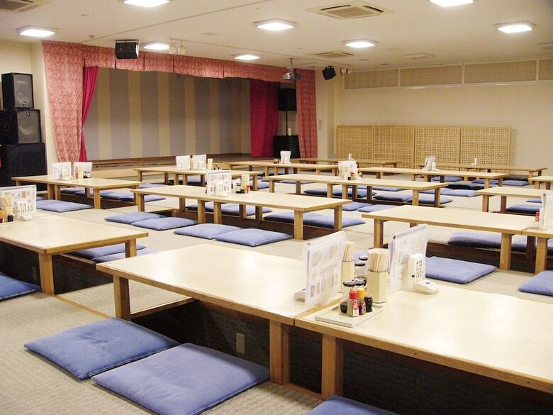 Hostal Hidamarinoyu Flop House - Hostel