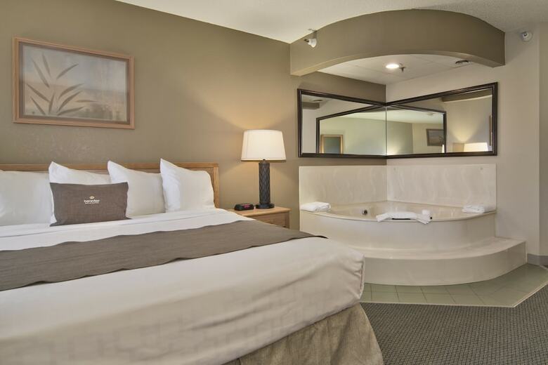 Boarders Inn & Suites By Cobblestone Hotels - Faribault