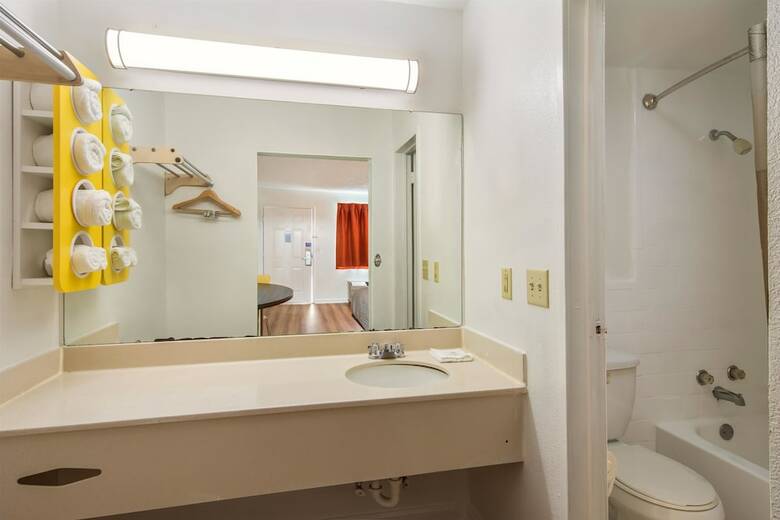 Hotel Motel 6 Warner Robins, Ga