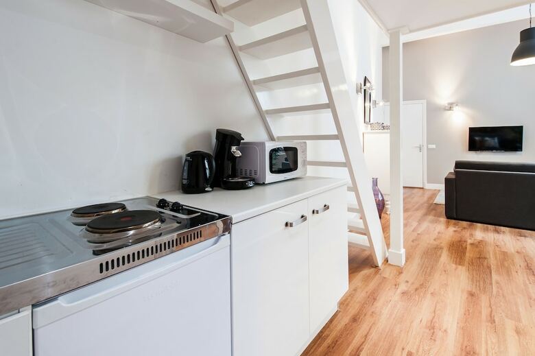 Apartamentos Short Stay Group Harbour Loft Studios