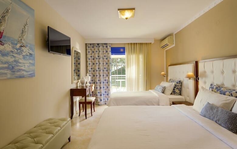 Secret Paradise Hotel & Spa