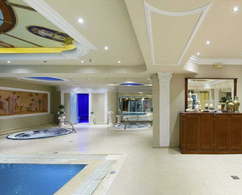 Secret Paradise Hotel & Spa