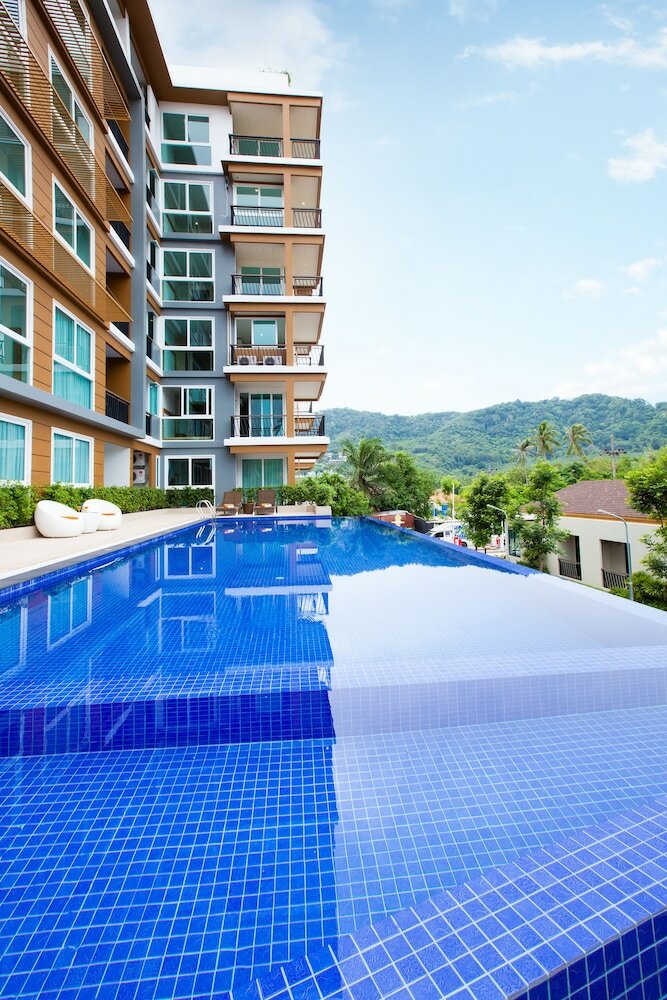 Aparthotel Grand Nai Harn Suites