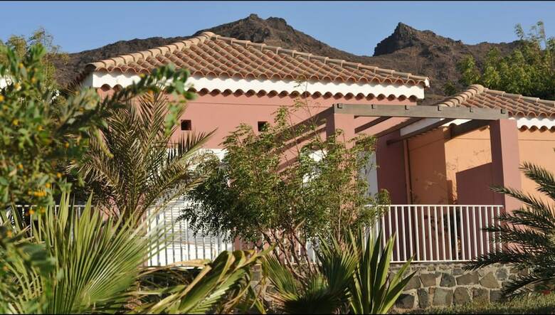 Flag Hotel Foya Branca