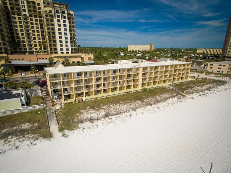 Hotel The Reef At Seahaven Beach Resorts