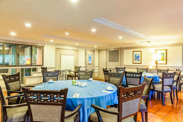 Hotel Cholchan Pattaya Beach Resort