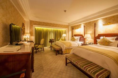 Zhongmao Haiyue Hotel