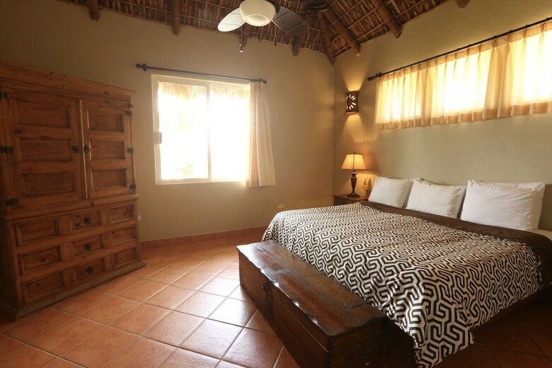 Villa Cerritos Surf Town Beach Front Hotel And Spa