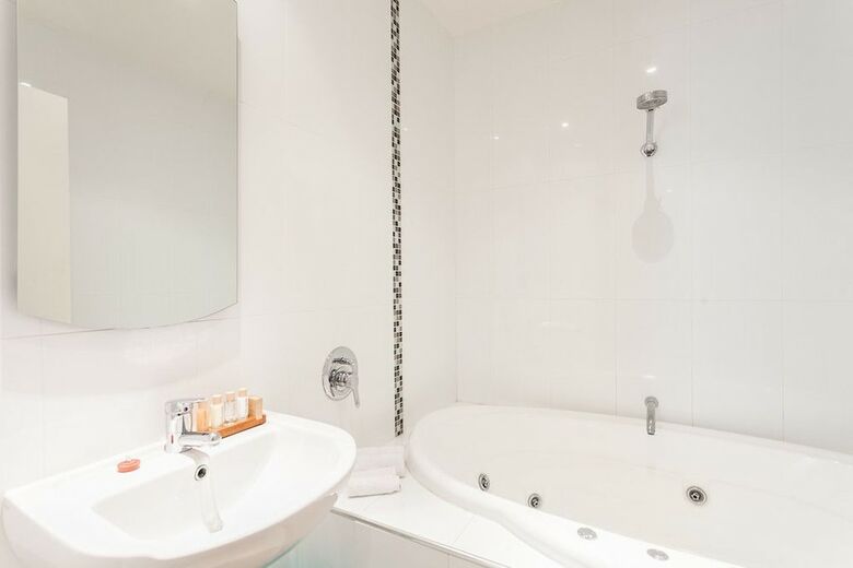 Anglesea River Apartments
